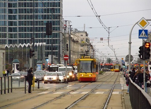 Centrum. Aleje Jerozolimskie. 10.04.2025 r.