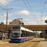 31e081d89e39ebf22cda3a57a9a6d983