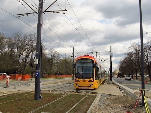 Stegny, ul. Sobieskiego. 07.04.2025 r.