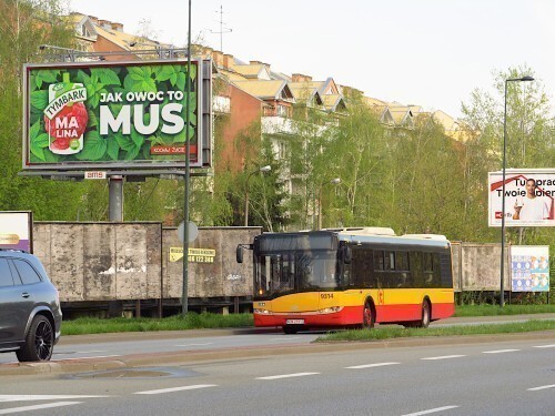 Warszawa-Natolin, ul. Jana Rosoła. 16.04.2025 r.