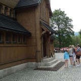 76813747402961450440